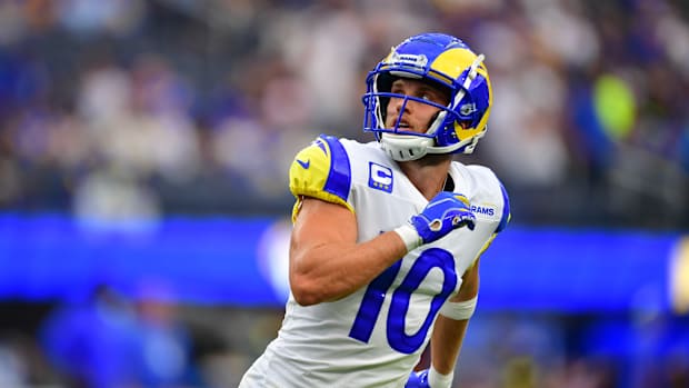 Cooper Kupp looks up for a pass.